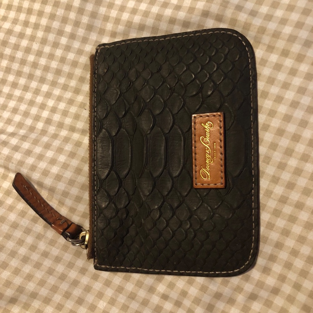 Dooney & Bourke small wallet